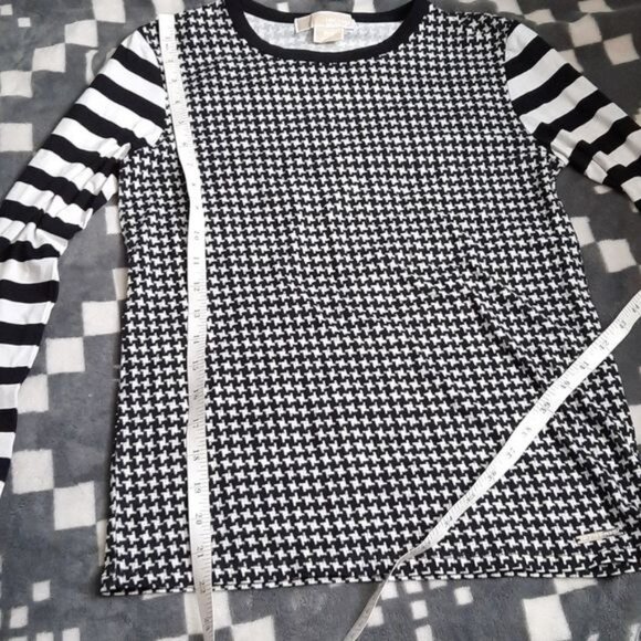 Michael Michael Kors Black & White Houndstooth Striped Sleeve Sweater Size P/S - Picture 6 of 6